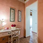 Pietra A Padule Bed & Breakfast 4*