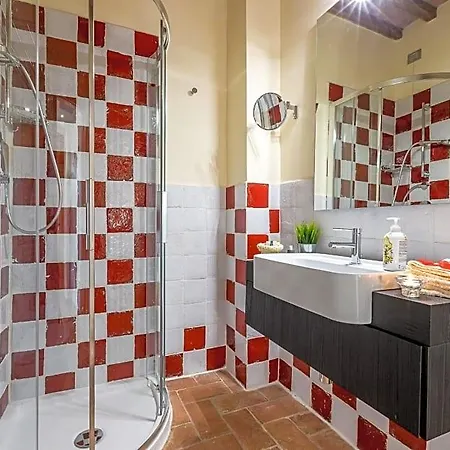 Panzió Pietra A Padule 4*