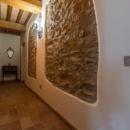 Pietra A Padule Filettole