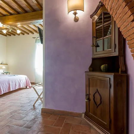 Pietra A Padule Bed & Breakfast *