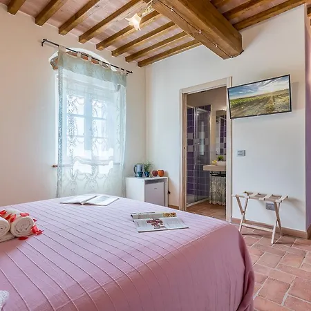 Pietra A Padule Bed & Breakfast
