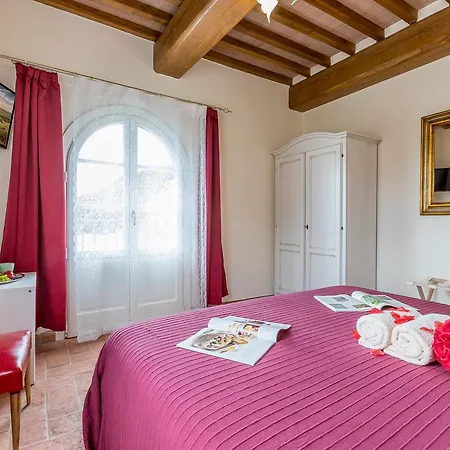 Frühstückspension Pietra A Padule 4*